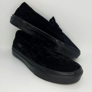 VANS NEW Skate Style 53 Women's Black Velvet Low Top Sneakers - sz. 7